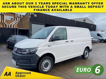 Used Volkswagen Transporter 2018 for sale - 79196744: Photo