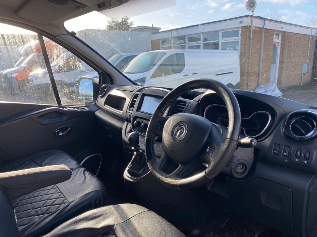 Used Vauxhall Vivaro 2015 for sale - 77200007: Photo 15