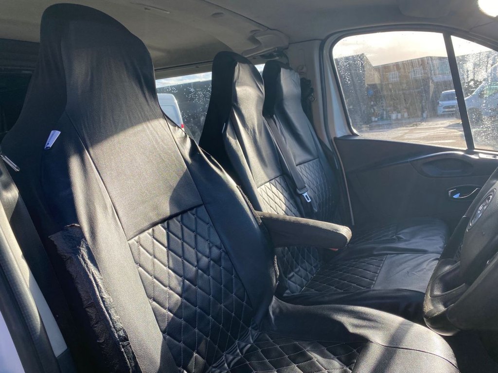 Used Vauxhall Vivaro 2015 for sale - 77200007: Photo 18