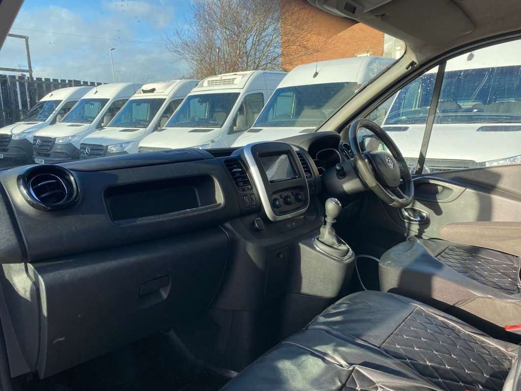 Used Vauxhall Vivaro 2015 for sale - 76783938: Photo 16