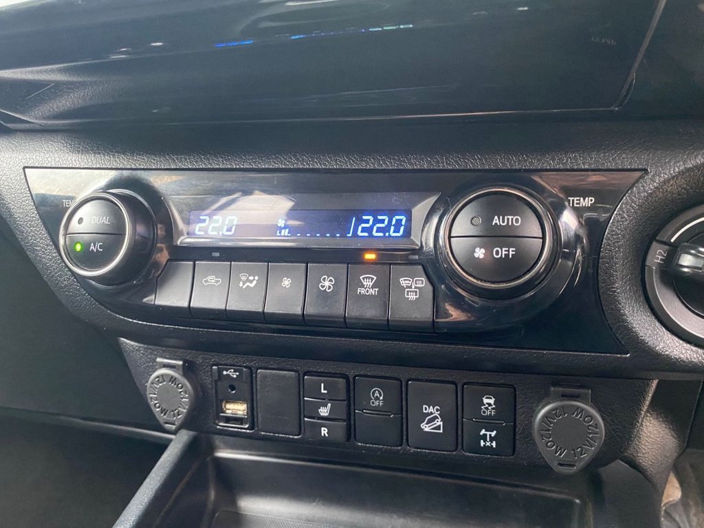 Used Toyota Hilux 2023 for sale - 76248570: Photo 22