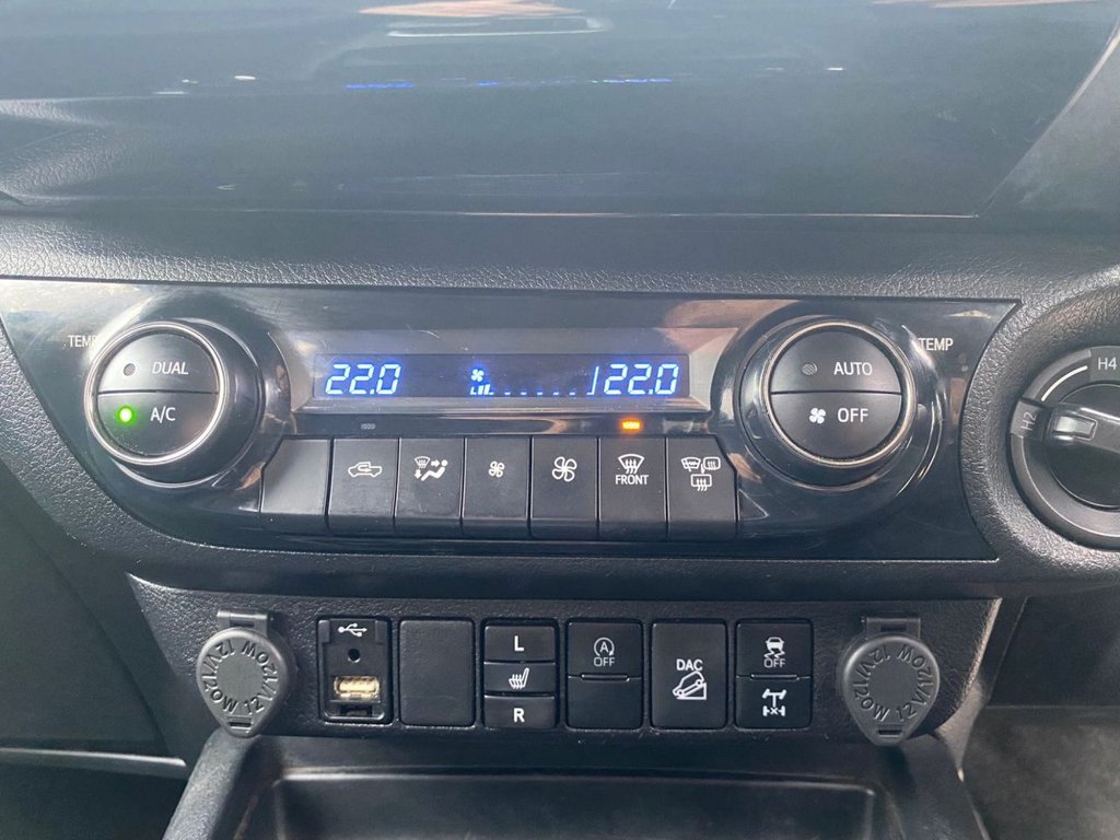 Used Toyota Hilux 2023 for sale - 76248570: Photo 23