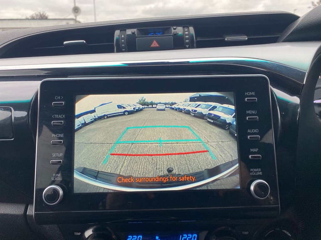 Used Toyota Hilux 2023 for sale - 76248570: Photo 3