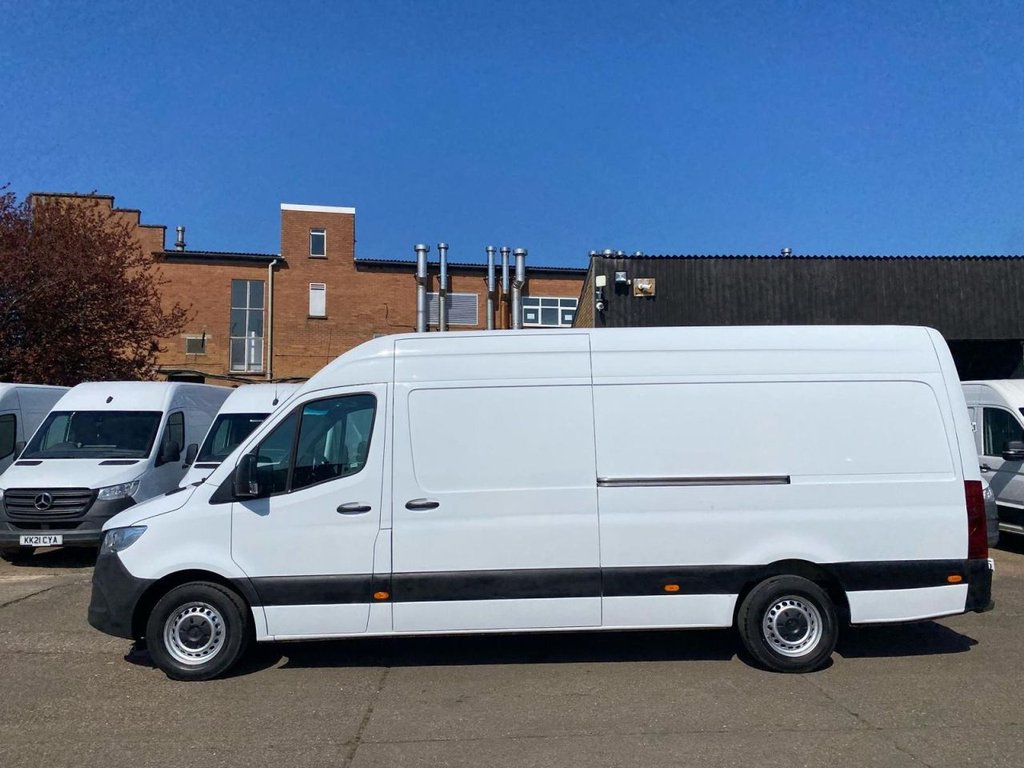 Used Mercedes-Benz Sprinter 2023 for sale - 77369744: Photo 4