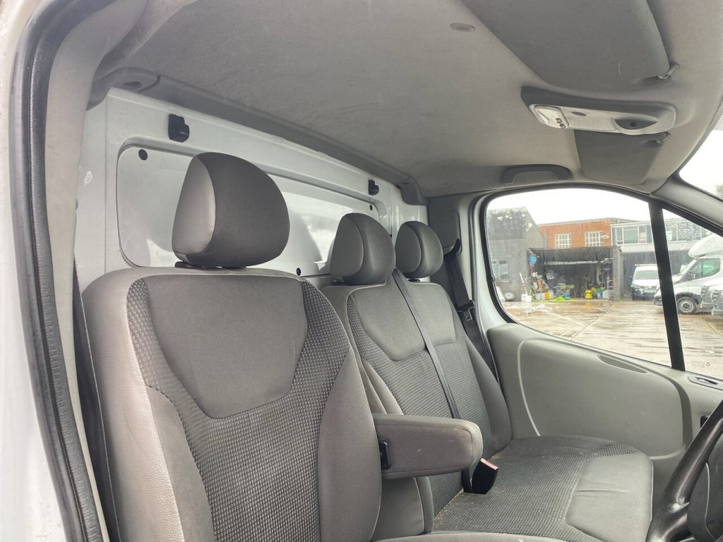 Used Vauxhall Vivaro 2014 for sale - 77594476: Photo 15