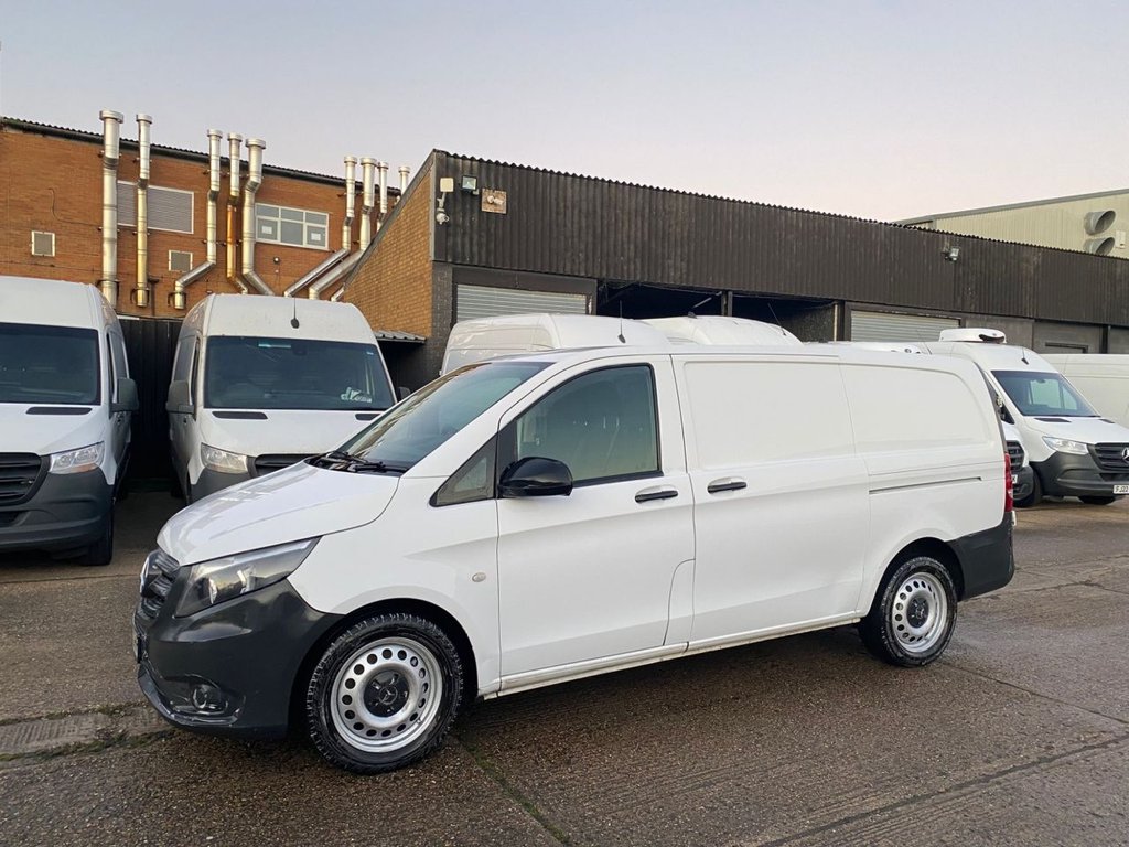 Used Mercedes-Benz Vito 2017 for sale - 77014372: Photo 12