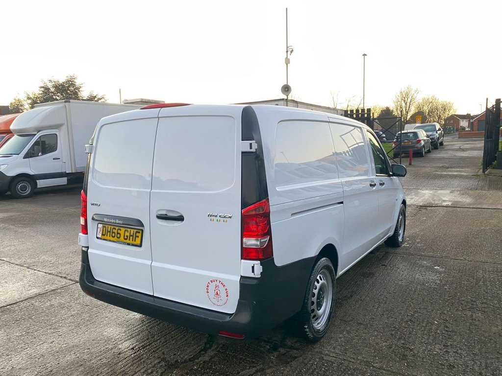 Used Mercedes-Benz Vito 2017 for sale - 77014372: Photo 16