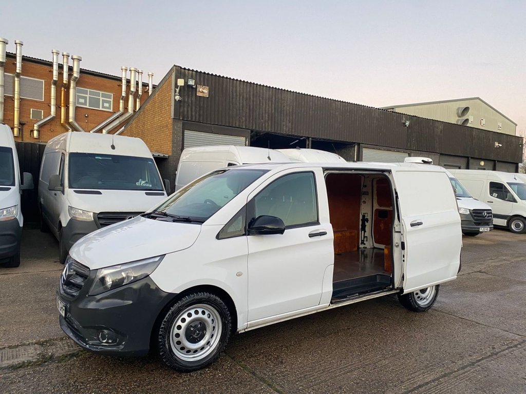 Used Mercedes-Benz Vito 2017 for sale - 77014372: Photo 19
