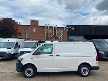 Used Volkswagen Transporter 2019 for sale - 79196963: Photo