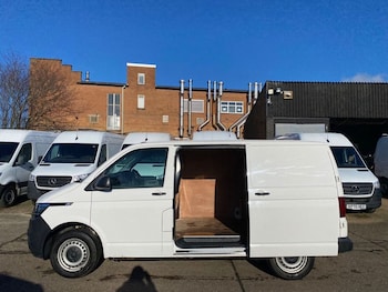 Used Volkswagen Transporter 2021 for sale - 75201181: Photo