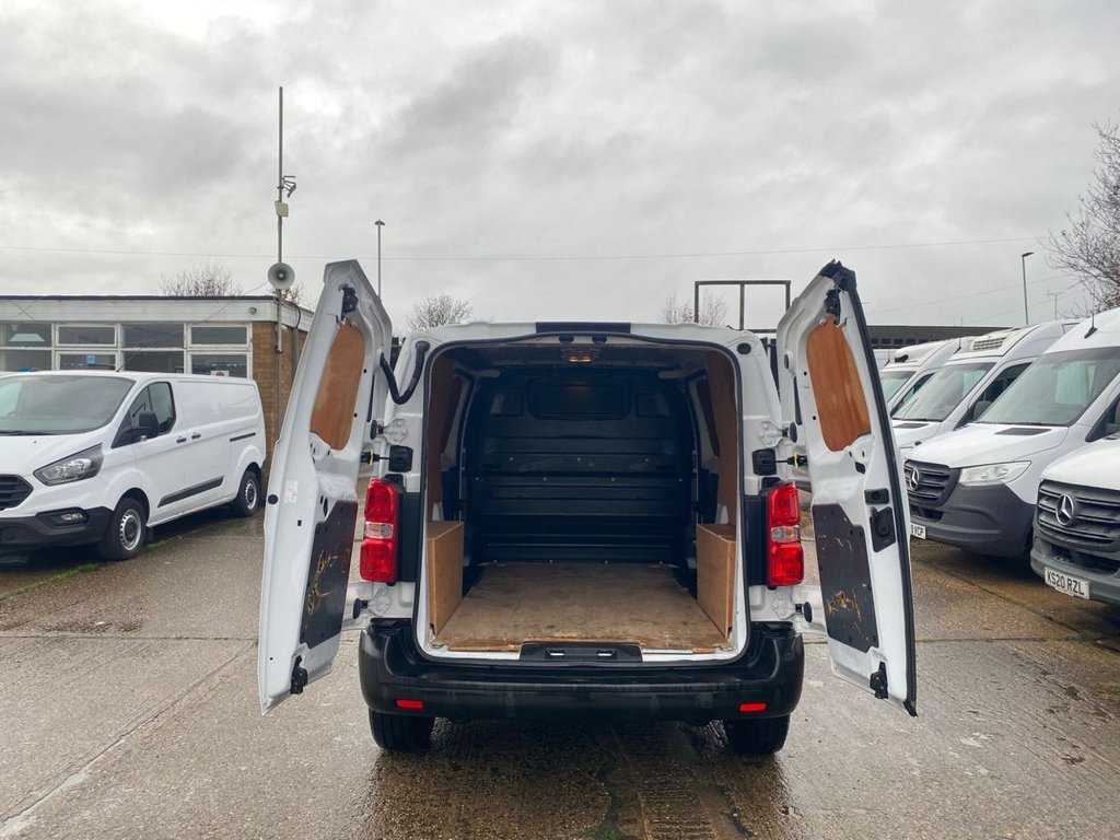 Used Vauxhall Vivaro 2023 for sale - 76470324: Photo 16