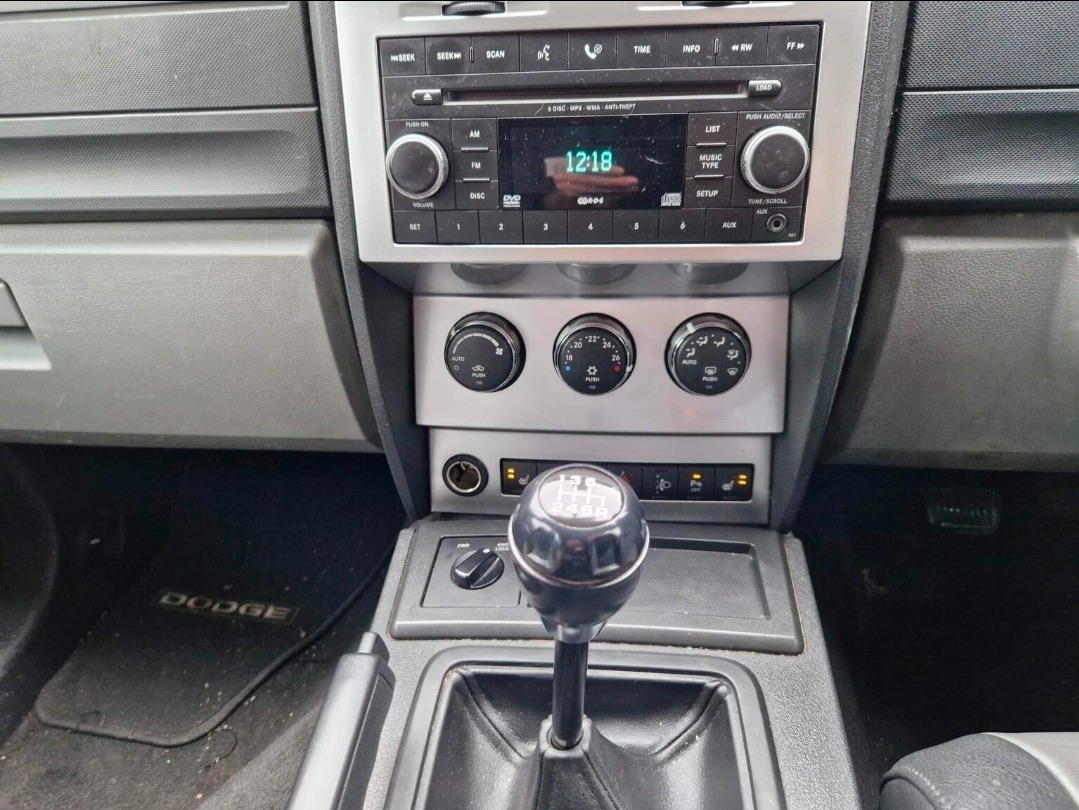 Used Dodge Nitro 2009 for sale - 77087366: Photo 16