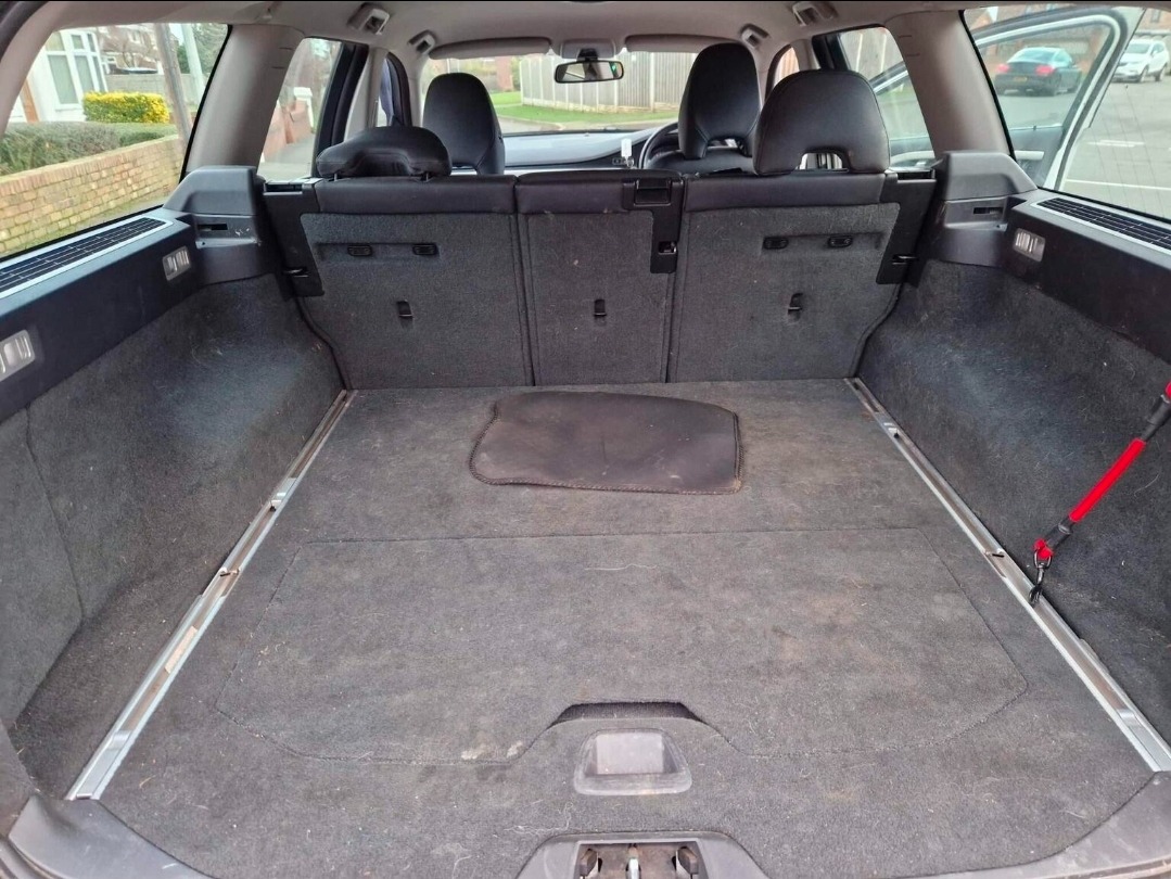 Used Volvo V70 2009 for sale - 77087363: Photo 12