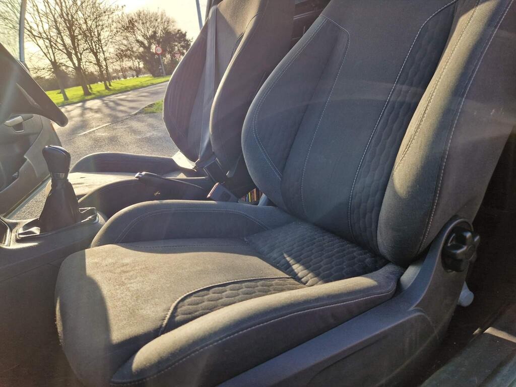 Used Ford Fiesta 2017 for sale - 77403595: Photo 10