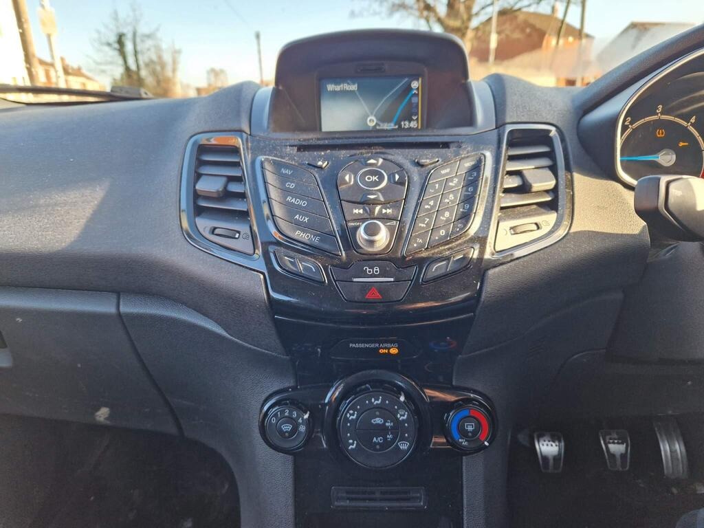 Used Ford Fiesta 2017 for sale - 77403595: Photo 13