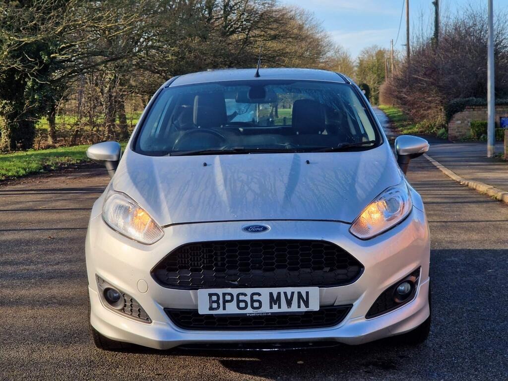 Used Ford Fiesta 2017 for sale - 77403595: Photo 2