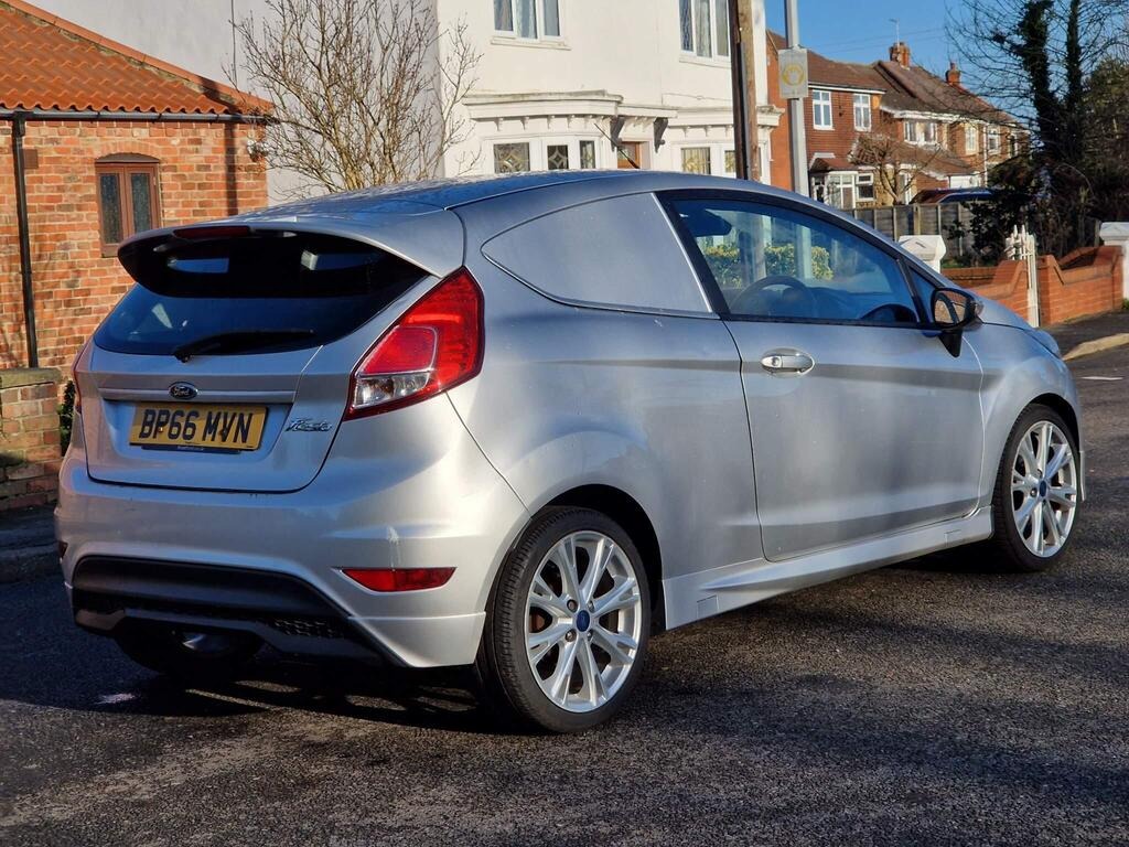 Used Ford Fiesta 2017 for sale - 77403595: Photo 7