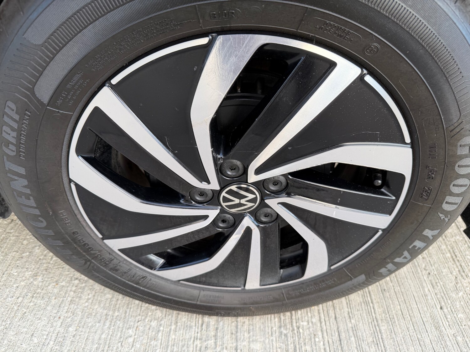 Used Volkswagen Polo 2024 for sale - 77809668: Photo 9