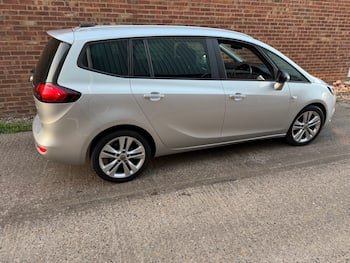 Used Vauxhall Zafira 2016 for sale - 79653437: Photo