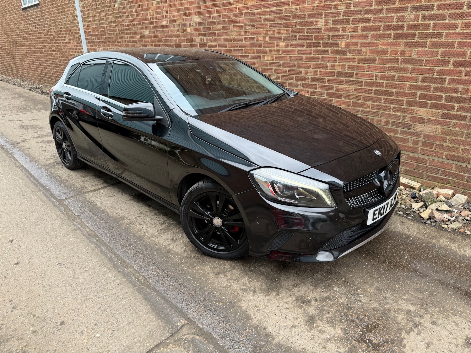 Used Mercedes-Benz A-Class 2017 for sale - 78122199: Photo 1
