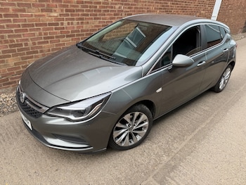 Used Vauxhall Astra 2017 for sale - 78246943: Photo