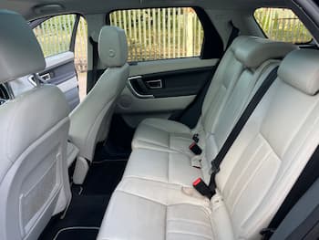 Used Land Rover Discovery Sport 2015 for sale - 79692237: Photo