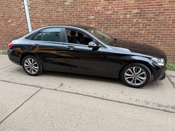 Used Mercedes-Benz C Class 2016 for sale - 77809752: Photo