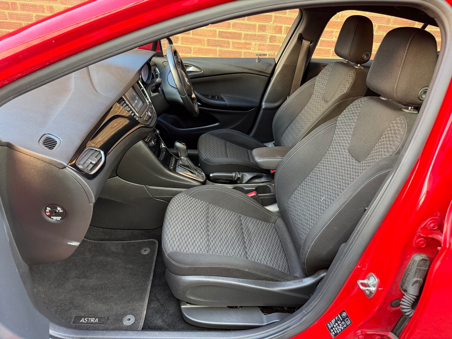 Used Vauxhall Astra 2017 for sale - 78150027: Photo 13