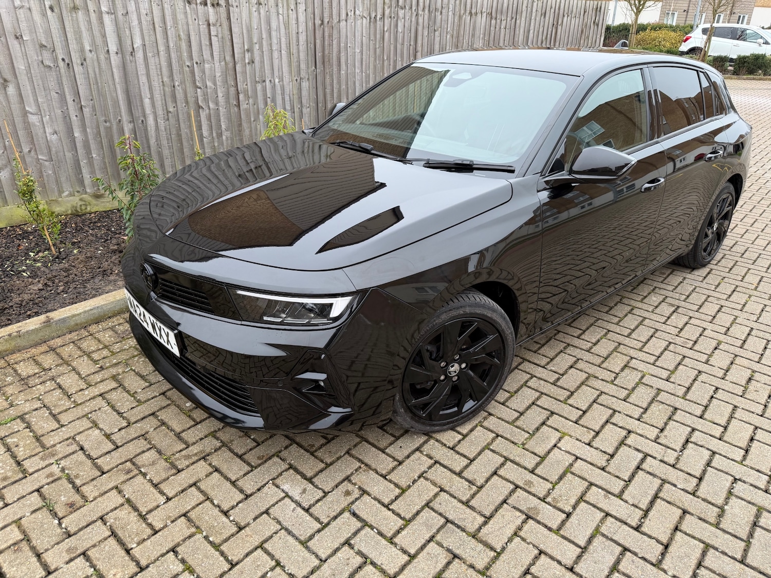 Used Vauxhall Astra 2024 for sale - 77809666: Photo 2