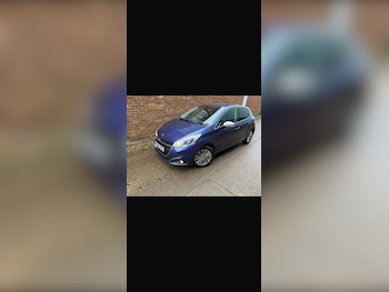 Used Peugeot 208 2017 for sale - 79441864: Photo