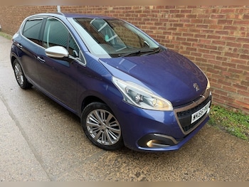 Used Peugeot 208 2017 for sale - 79441864: Photo