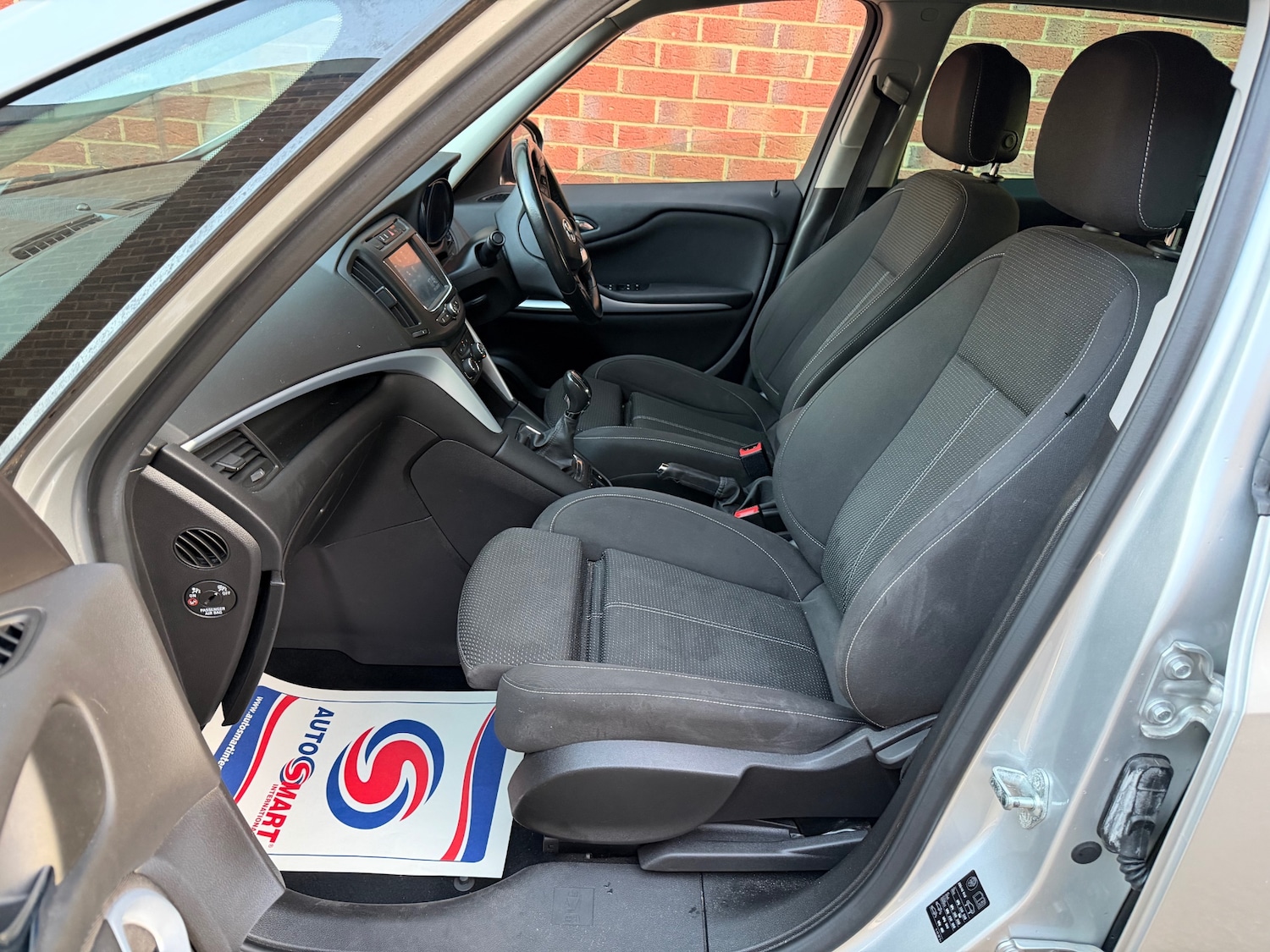 Used Vauxhall Zafira 2016 for sale - 77782096: Photo 10