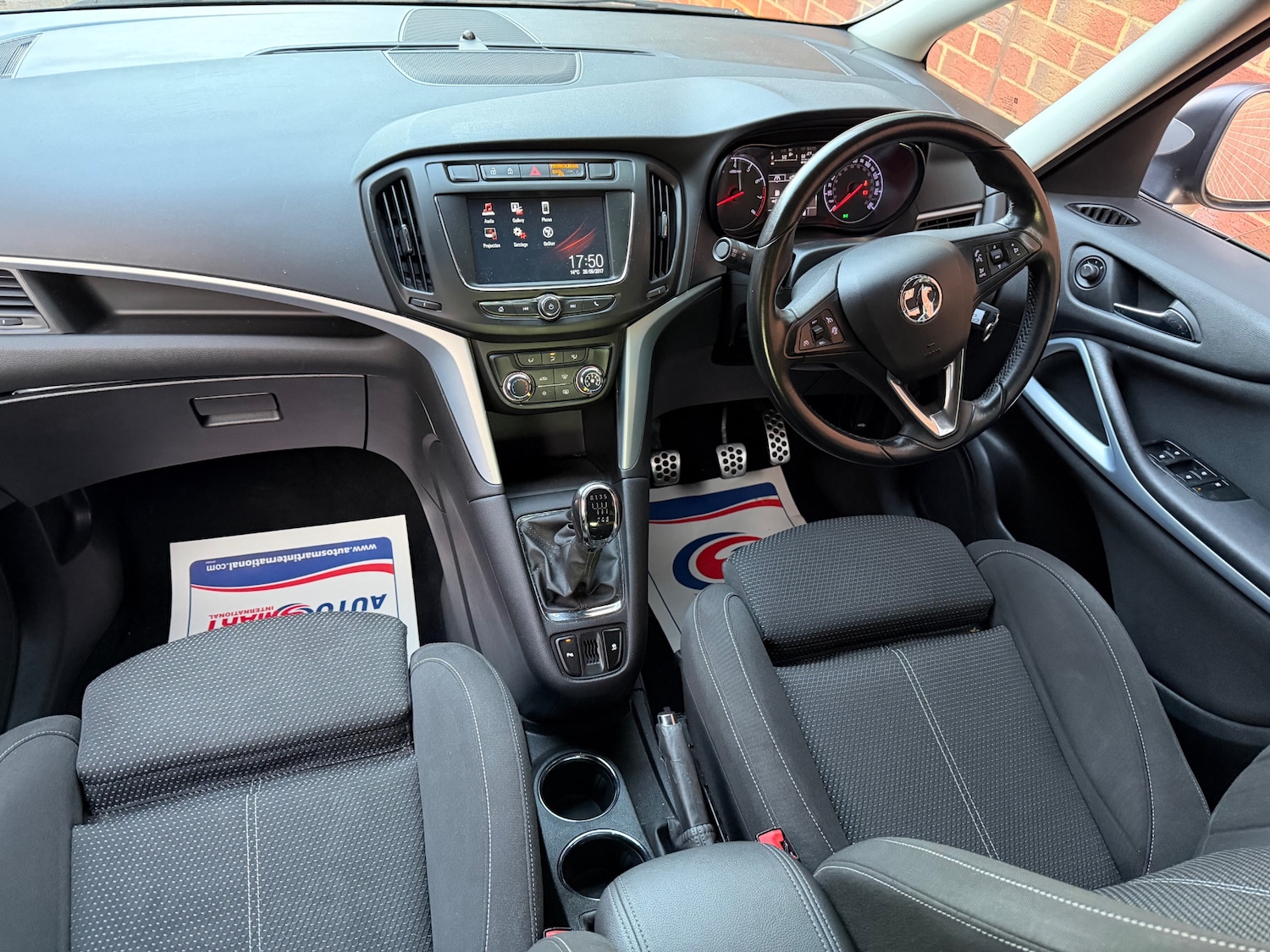 Used Vauxhall Zafira 2016 for sale - 77782096: Photo 17