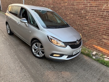 Vauxhall Zafira feature image