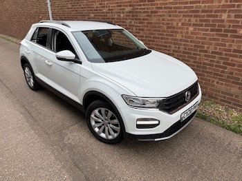 Used Volkswagen T-Roc 2020 for sale - 77782019: Photo