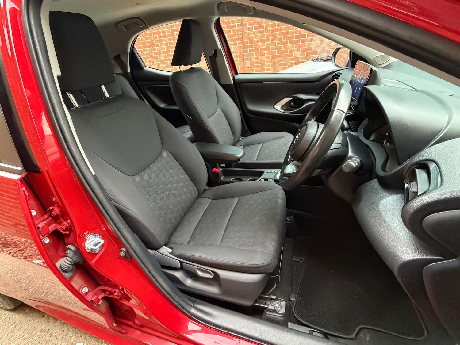 Used Mazda Mazda2 HYBRID 2024 for sale - 78081313: Photo 12