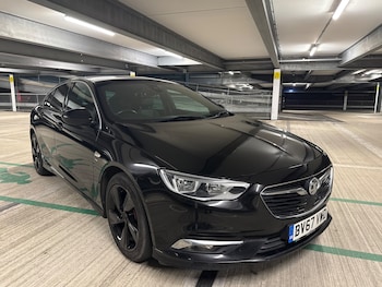 Used Vauxhall Insignia 2017 for sale - 77685886: Photo