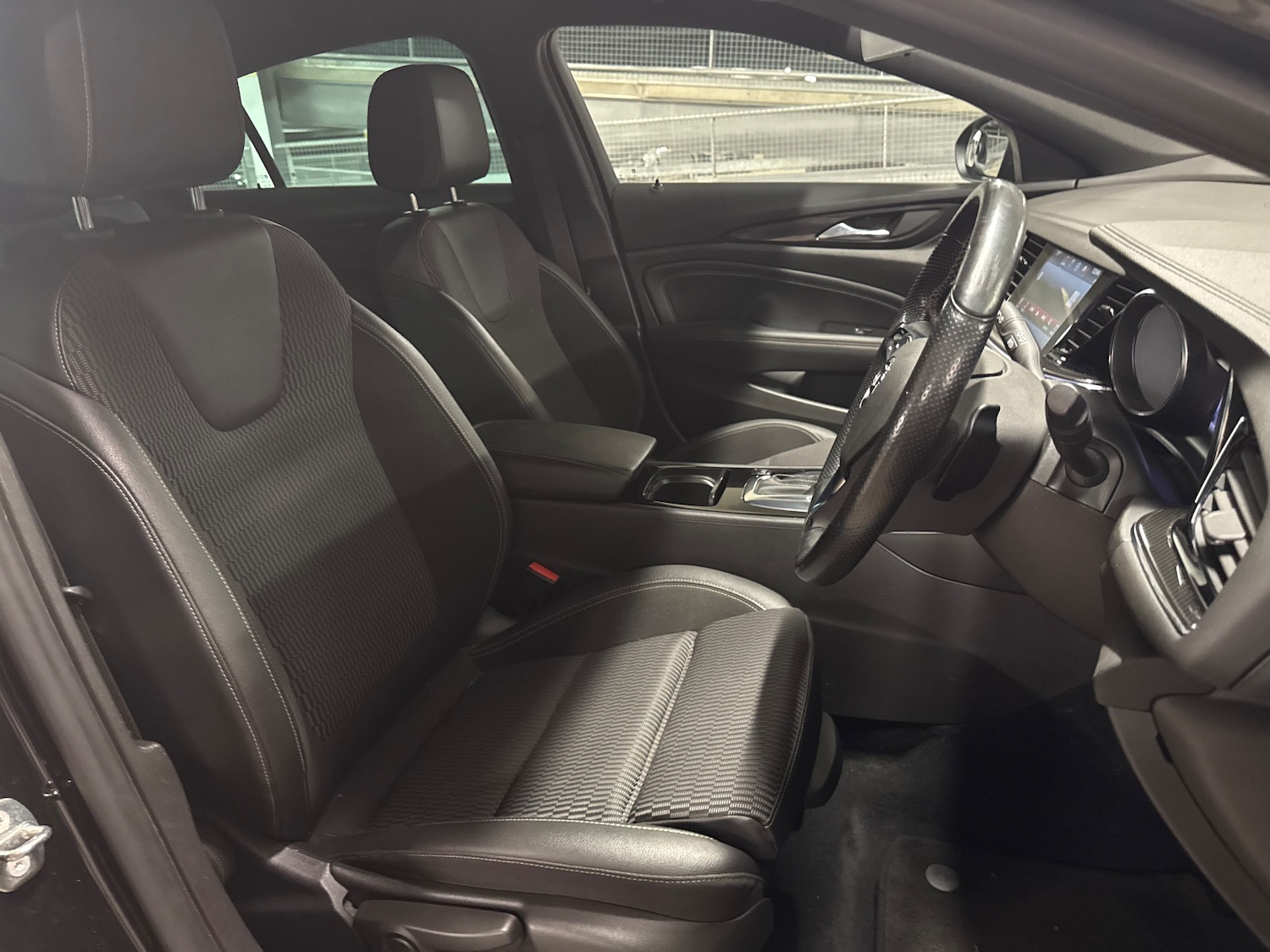 Used Vauxhall Insignia 2017 for sale - 77685886: Photo 23