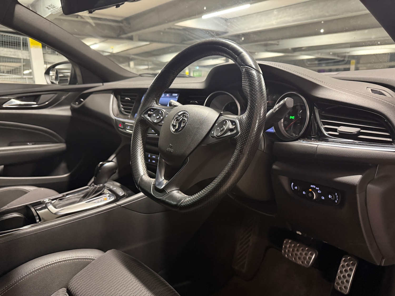 Used Vauxhall Insignia 2017 for sale - 77685886: Photo 27