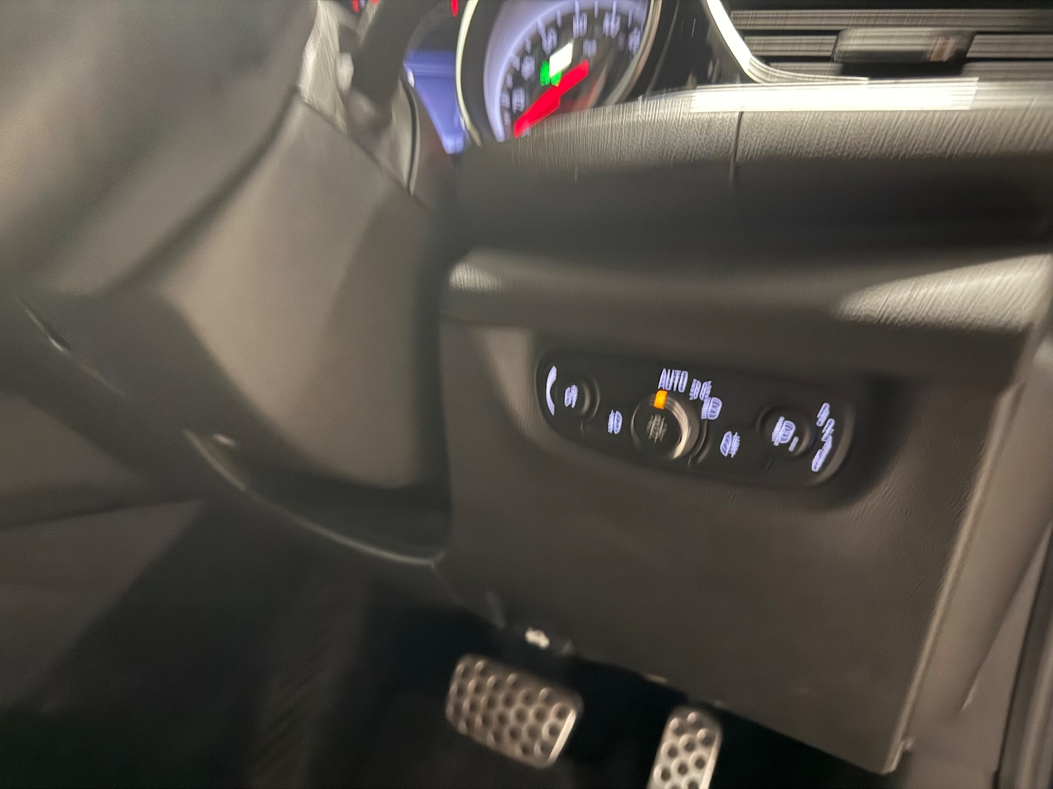 Used Vauxhall Insignia 2017 for sale - 77685886: Photo 33