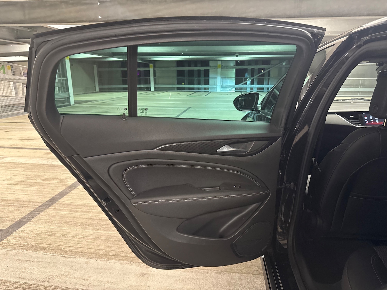 Used Vauxhall Insignia 2017 for sale - 77685886: Photo 37