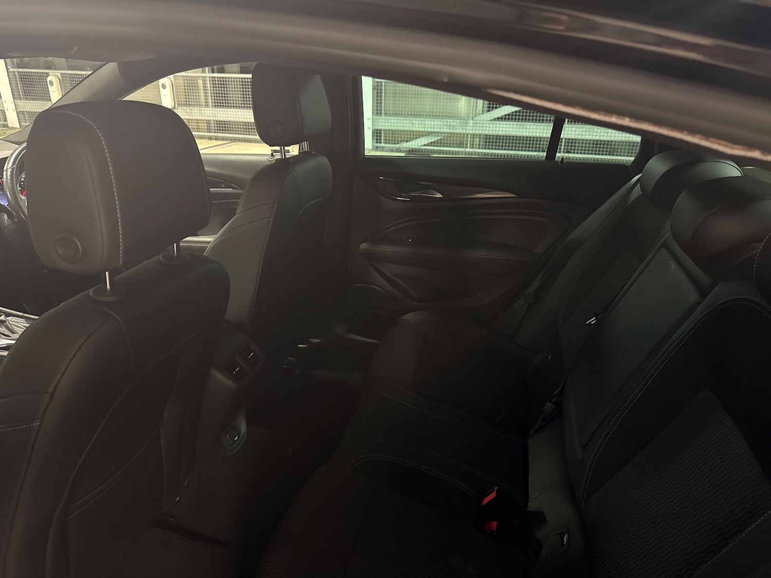 Used Vauxhall Insignia 2017 for sale - 77685886: Photo 39