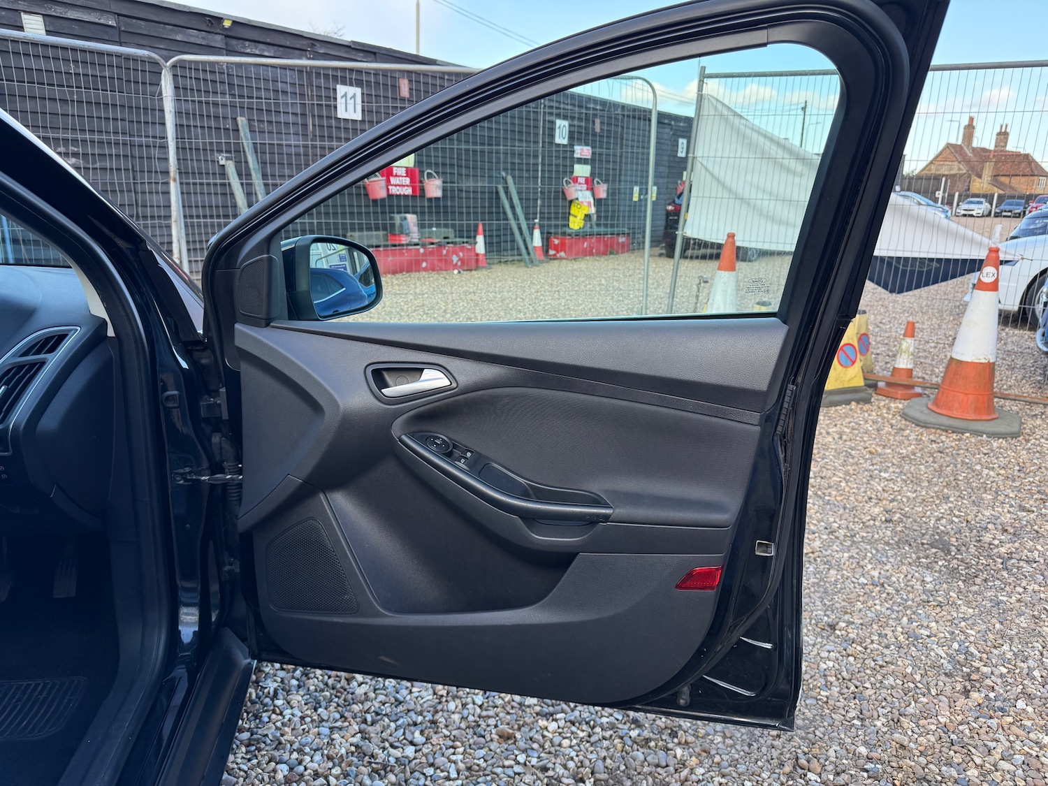 Used Ford Focus 2012 for sale - 78059927: Photo 9