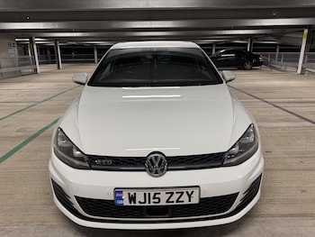 Used Volkswagen Golf 2015 for sale - 77218192: Photo