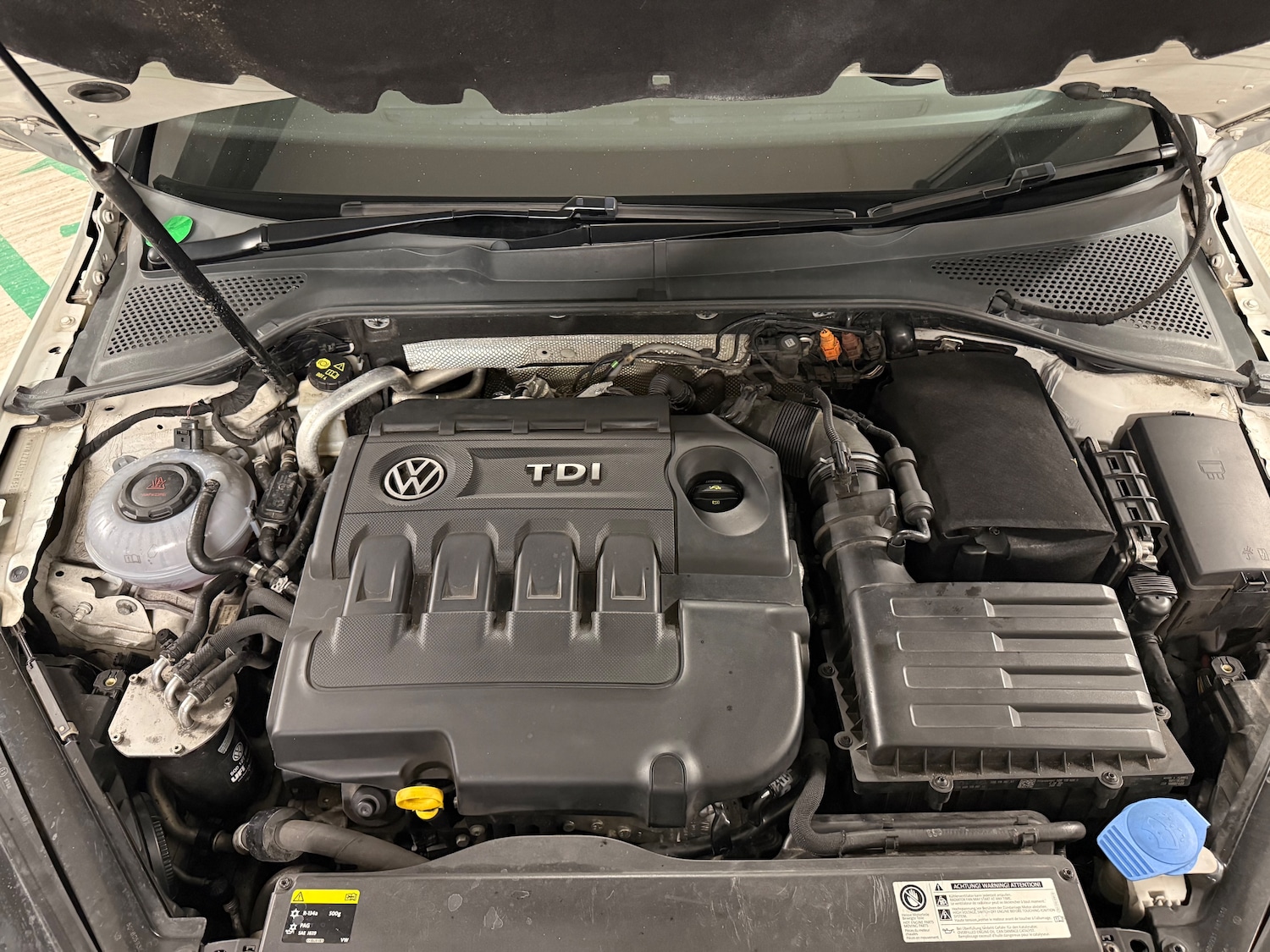 Used Volkswagen Golf 2015 for sale - 77218192: Photo 34