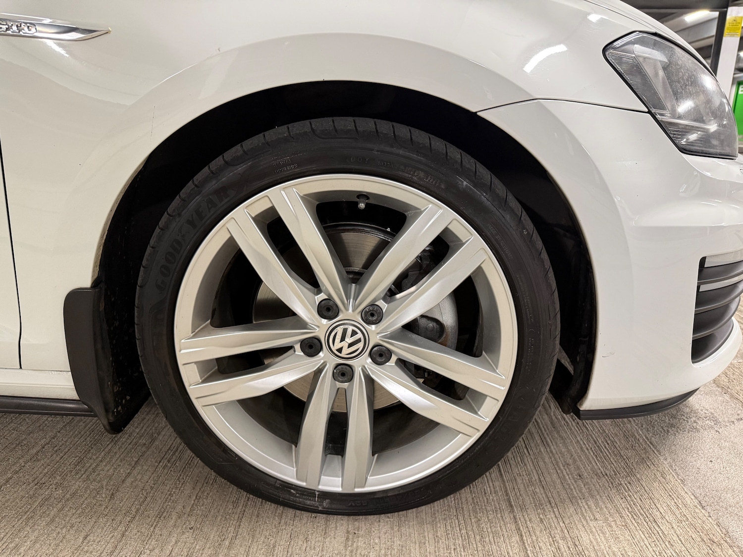 Used Volkswagen Golf 2015 for sale - 77218192: Photo 8