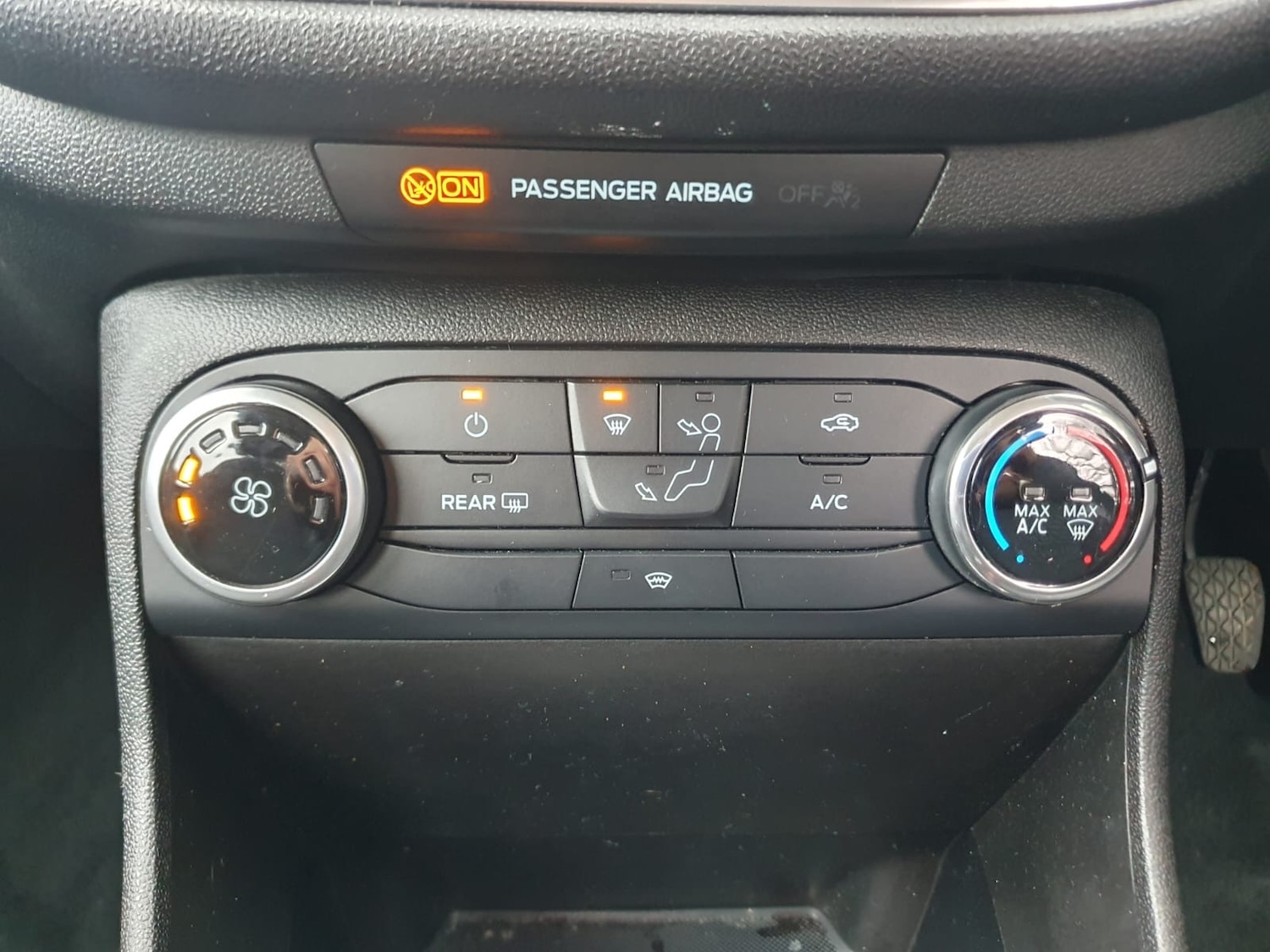 Used Ford Fiesta 2018 for sale - 78059930: Photo 36