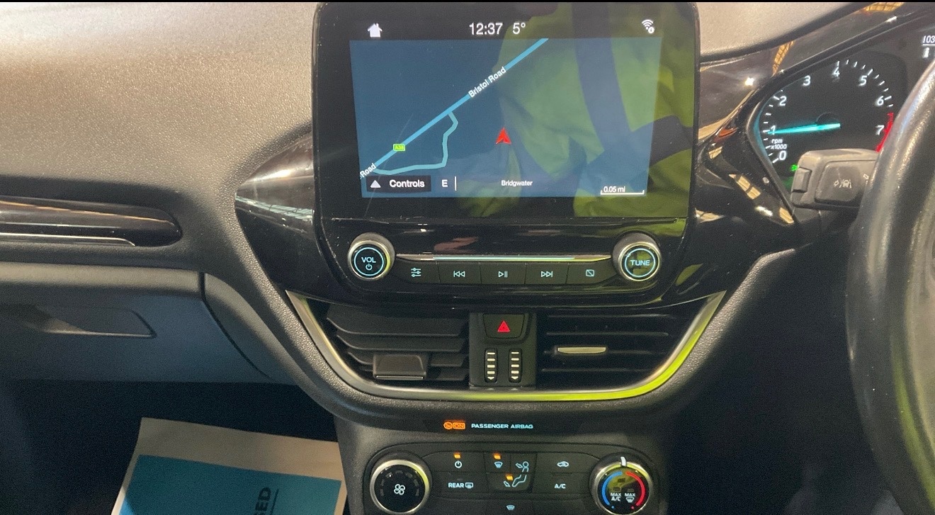 Used Ford Fiesta 2018 for sale - 77232335: Photo 11