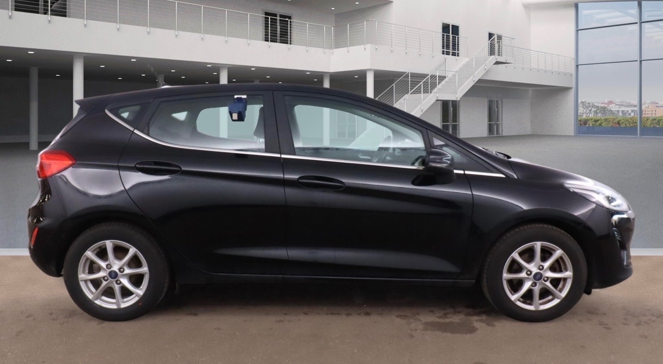Used Ford Fiesta 2018 for sale - 77232335: Photo 5