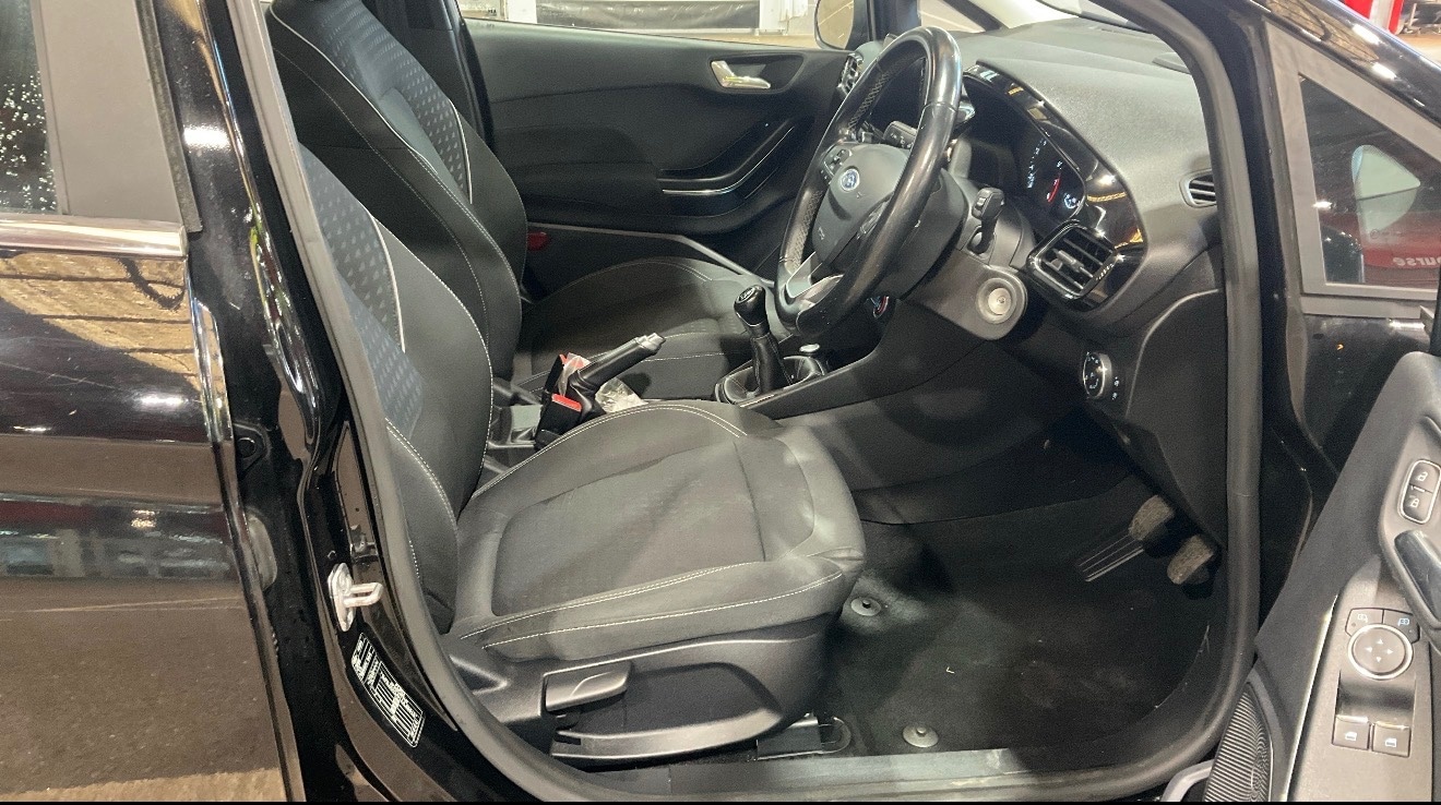 Used Ford Fiesta 2018 for sale - 77232335: Photo 9